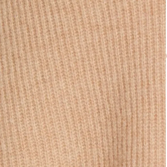 Womens Cape - Picture 4 of 7